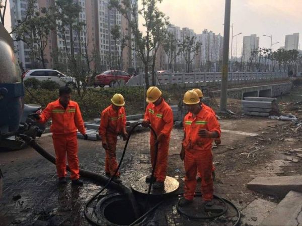 高压电缆管群疏通价格（高压电缆管廊）